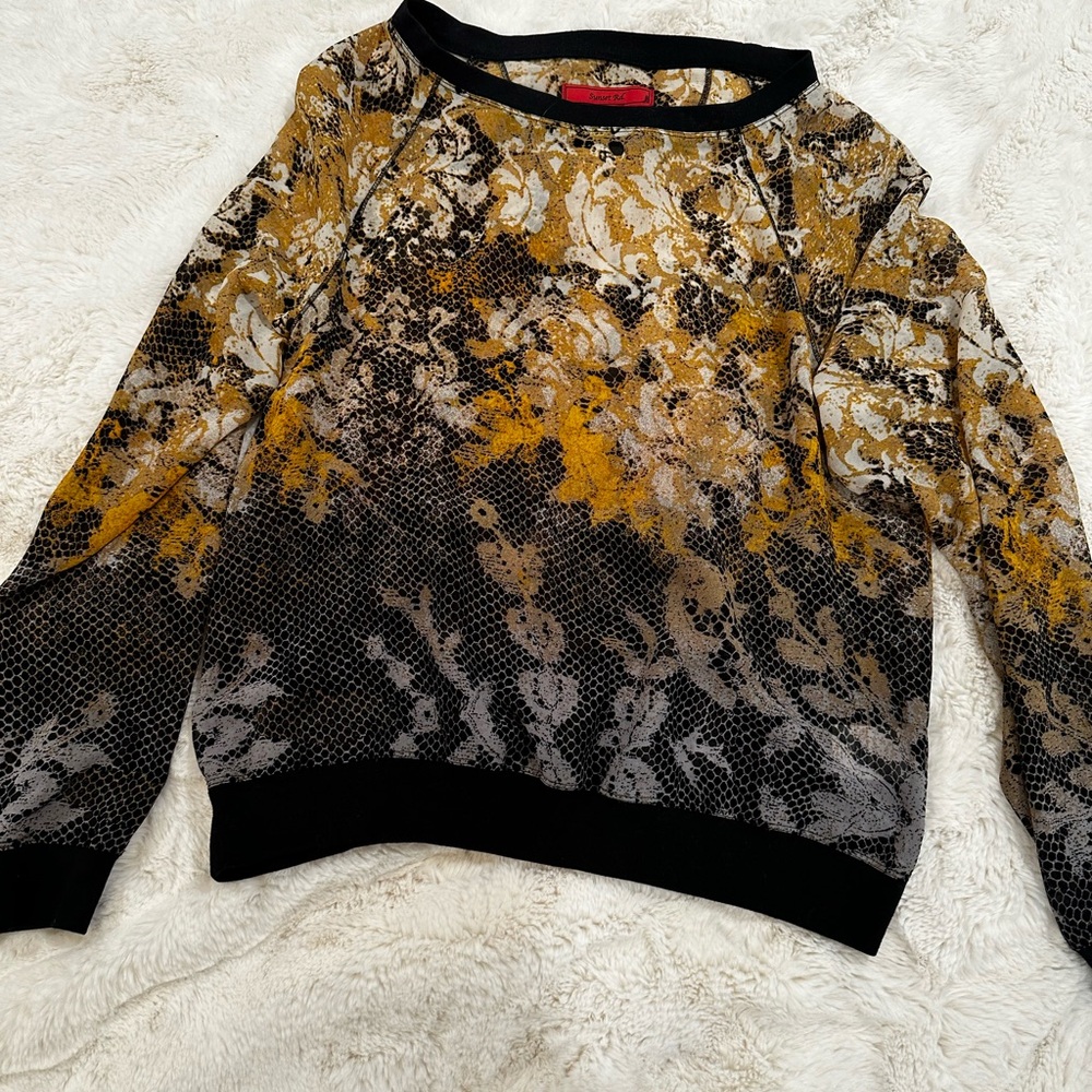 Size 6 chiffon top